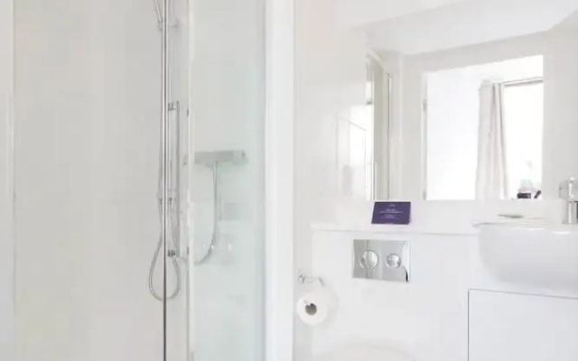 Beautiful Apartment In Vibrant City Centre!