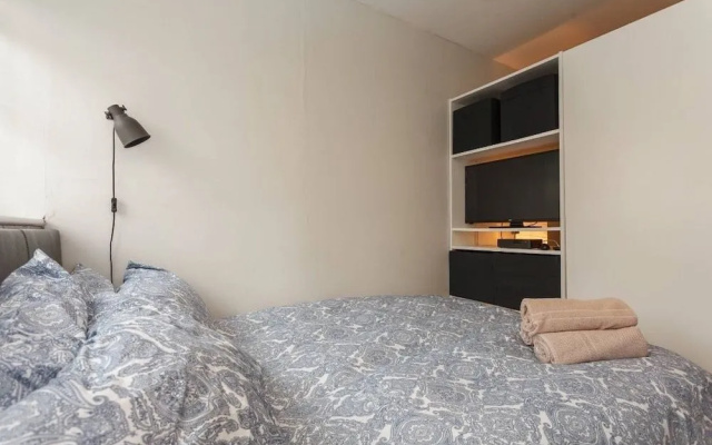 Cozy Private Studio At Redbridge