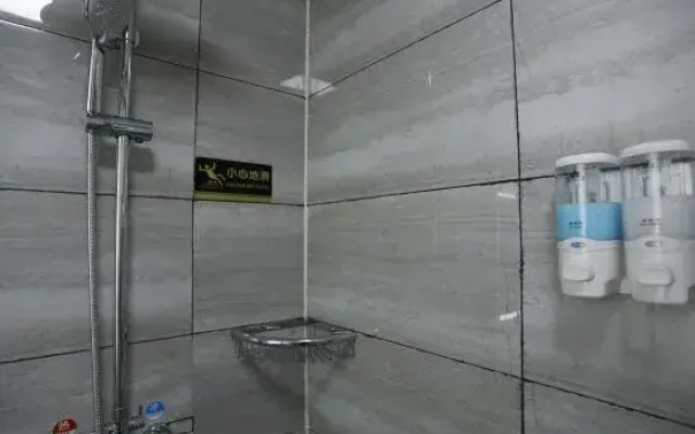 Best Holiday Hotel