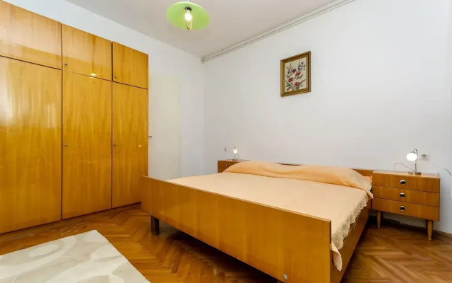 Apartments Josip