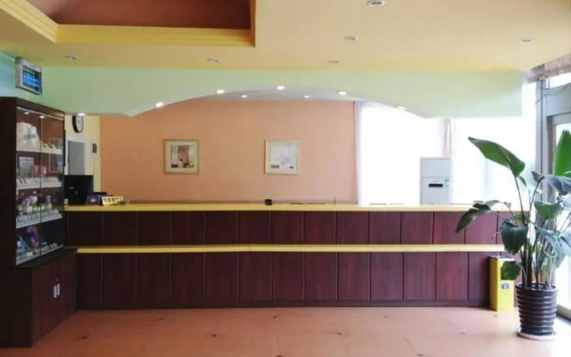 Homeinn Hotel (Qingdao Harbin Road Vanke City Shuangshan Subway Station)