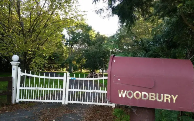 Woodbury Farm