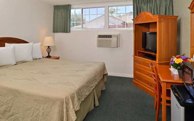 Americas Best Value Inn Loma Lodge
