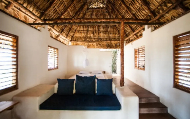 Paredon Surf House