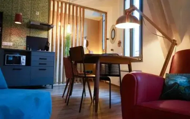 Dumyrat #1 - Espace Atypique - 1 Chambre