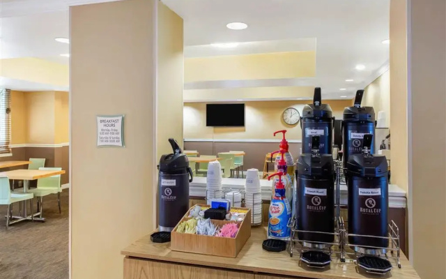 La Quinta Inn And Suites Sarasota
