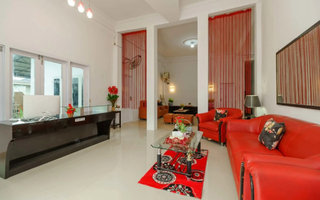 RedDoorz Syariah near Museum Tsunami Aceh 2