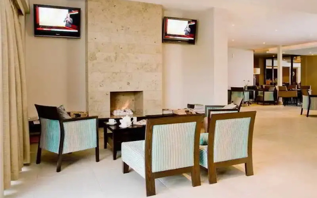 Menzies Hotels London Gatwick - Chequers