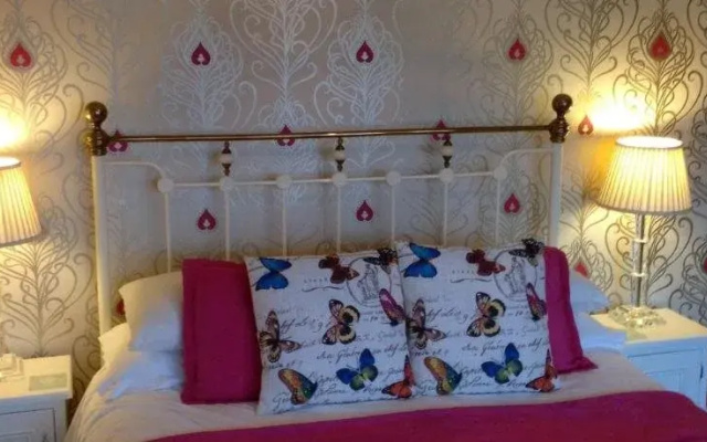 All Seasons B&b