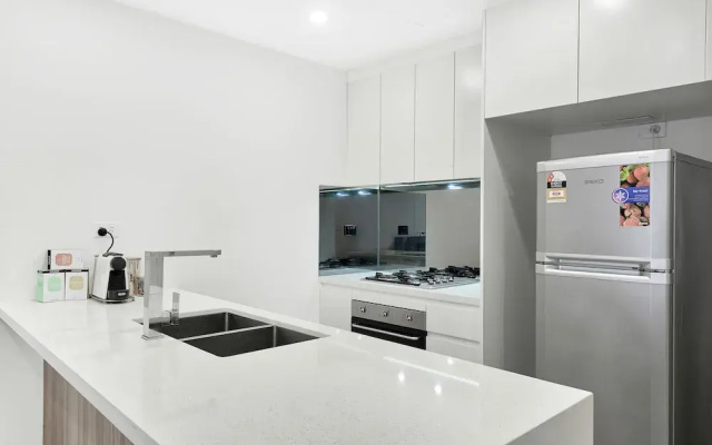 Elegant 2 Bedroom Terrace in Premium Condition