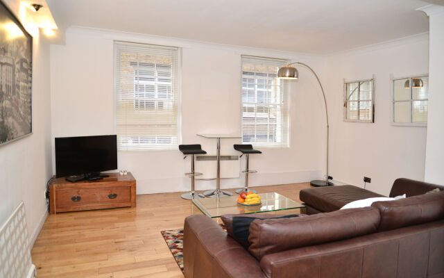 Апартаменты Piccadilly Circus & Chinatown Apartments комната для гостей
