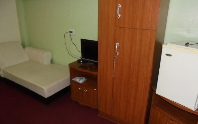 PS Guesthouse and Bar