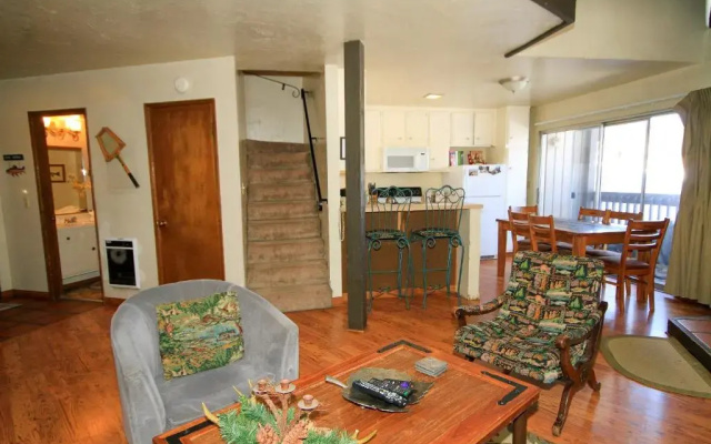 Sierra Park Villas #16