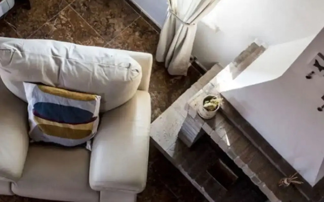 Serene Apartment in Ascoli Piceno with Hot Tub
