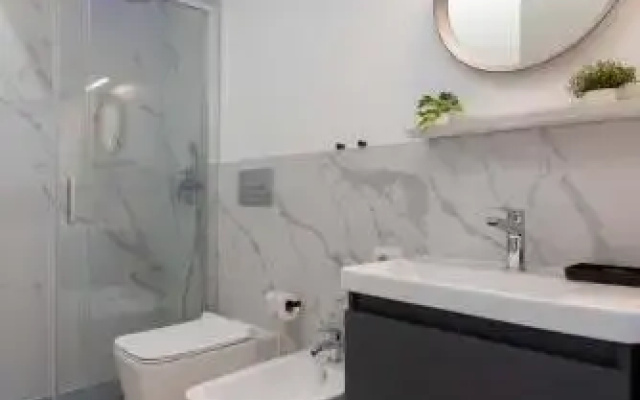 Cesare Arici 15/A Apartments