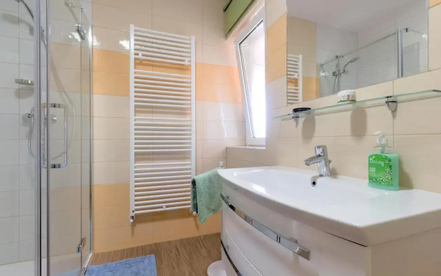 Apartment Delton