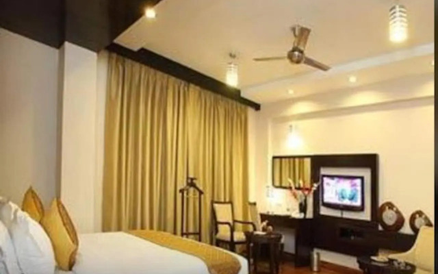 The Claire Hotel, Gurgaon