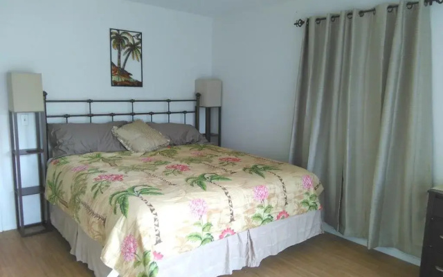 Tropical Dreams - Sarasota Condos Near Siesta Key