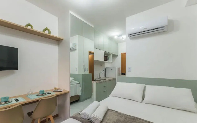 SMT - Building 750m From the Beach in Salvador