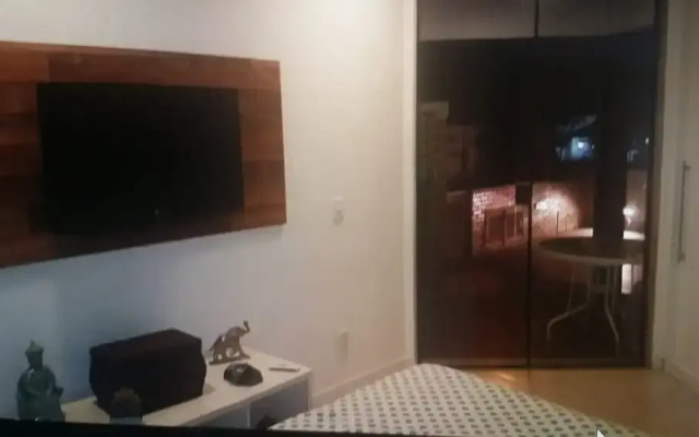 Quarto e Sala Rua das Pedras