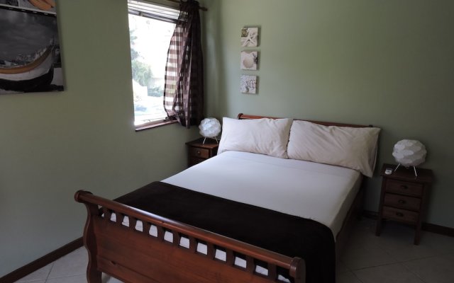 Royal Palm Oceanview in Willemstad, Curacao from 198$, photos, reviews - zenhotels.com guestroom