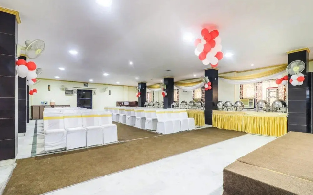 Om Hotel by OYO Rooms