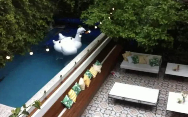 Charming Service Quarters In Mansion In San Telmo