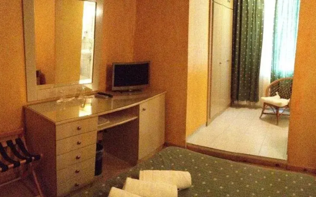 Hotel Galini