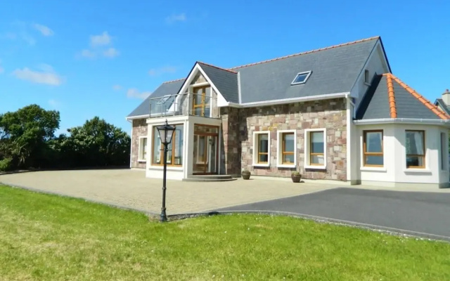 Luxury 4 Bedroom House in Tallagh Hill, Belmullet