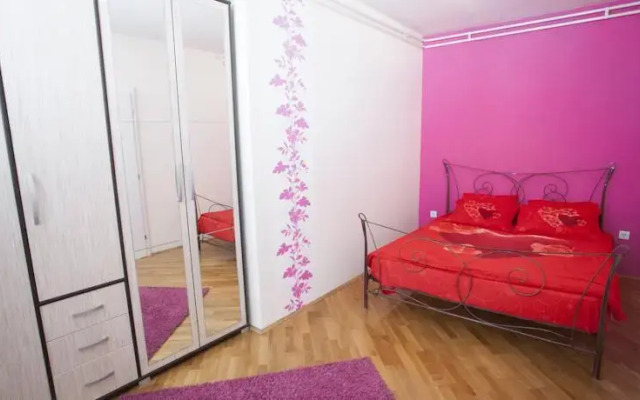 Apartments Grey, Violet i Dream