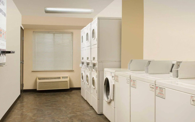 Extended Stay America Select Suites - Fayetteville