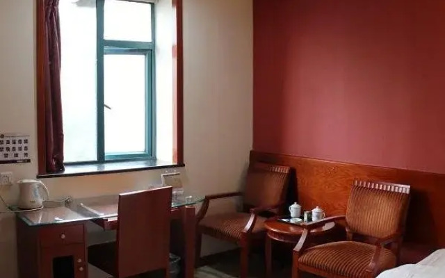 Jiaxinyi Hotel (Chongqing Shipingqiao)