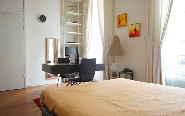 Place des Vosges - Studio - Paris 3