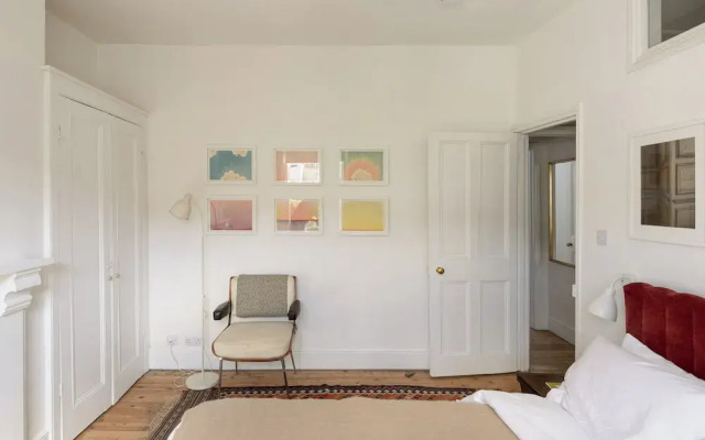 Beautiful 3 Bedroom Home in Bristol