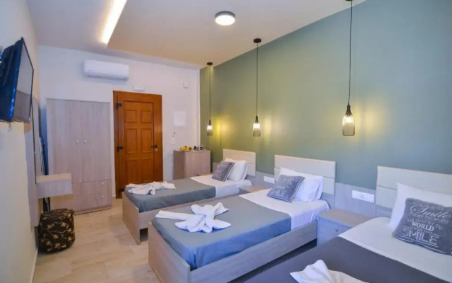 Elafonisi Paradise with Parking, WiFi, - Renovated April 2023