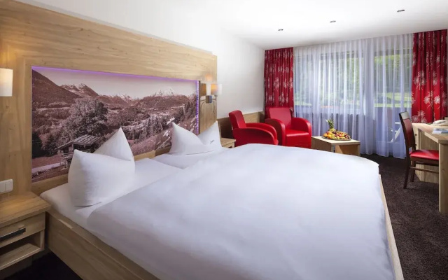 Alm- & Wellnesshotel Alpenhof