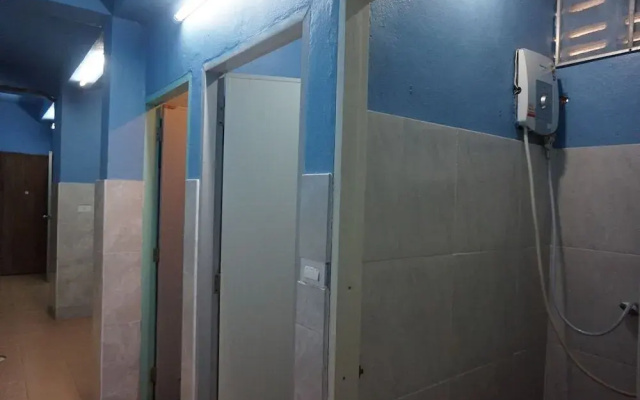 Koh Tao Backpackers Hostel