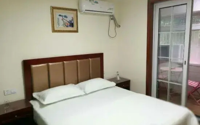 Juhua Hostel