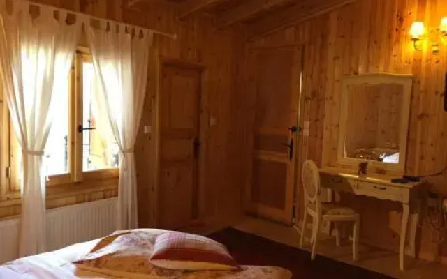 Aithra Boutique Hotel