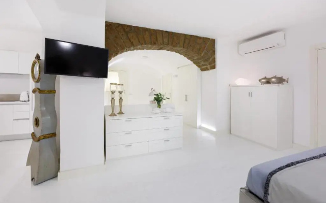 White Stylish Apartments