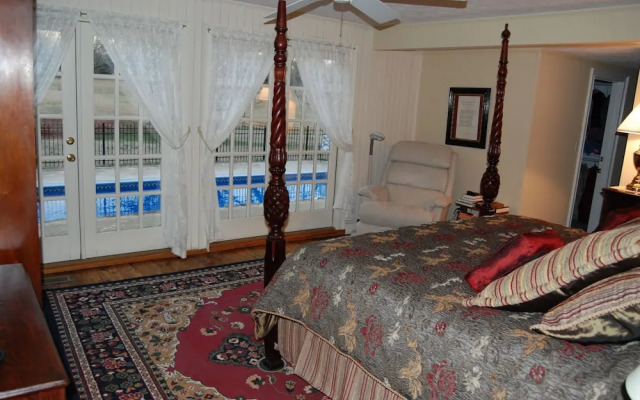 The Colonels B&B and Inn