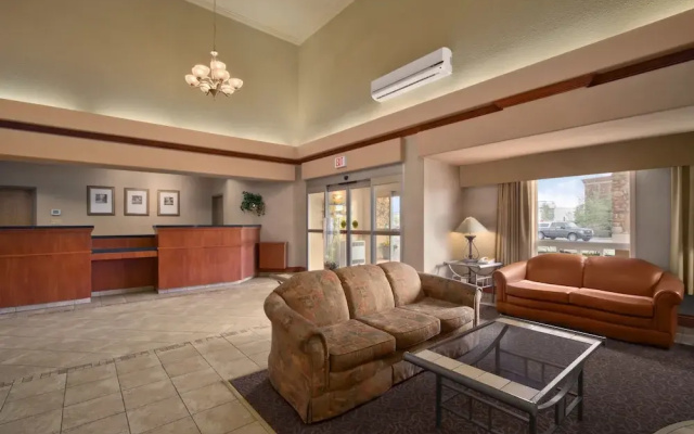 Days Inn - Red Deer