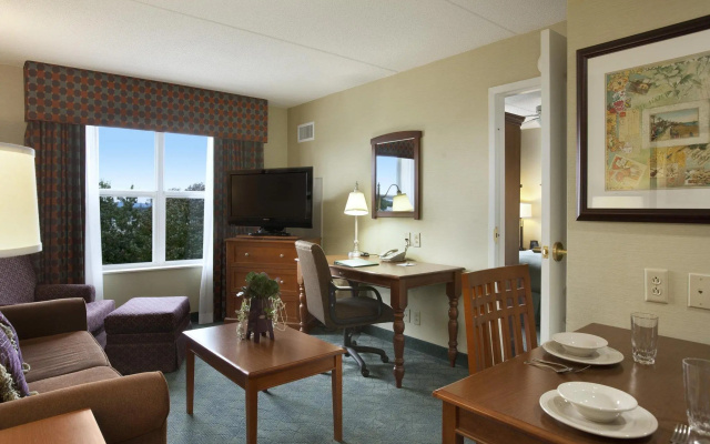 Homewood Suites by Hilton Holyoke-Springfield/North