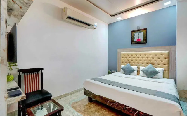 Hotel Season Grand Couple Friendly Pitampura