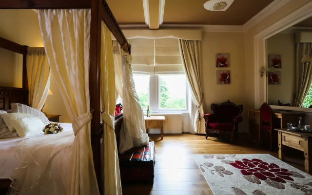 Harefield Hall Hotel