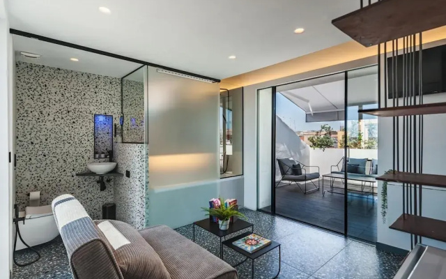 Grimaldi Terrace Studio by Wonderful Italy