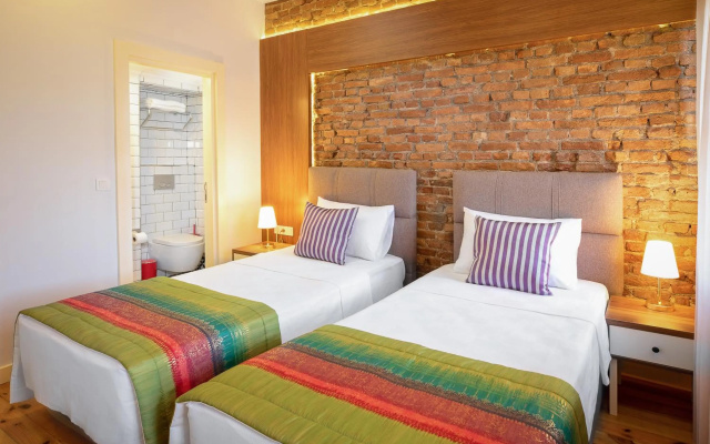 Mono Hotel