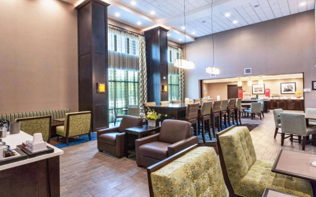 Hampton Inn & Suites Duluth North Mn