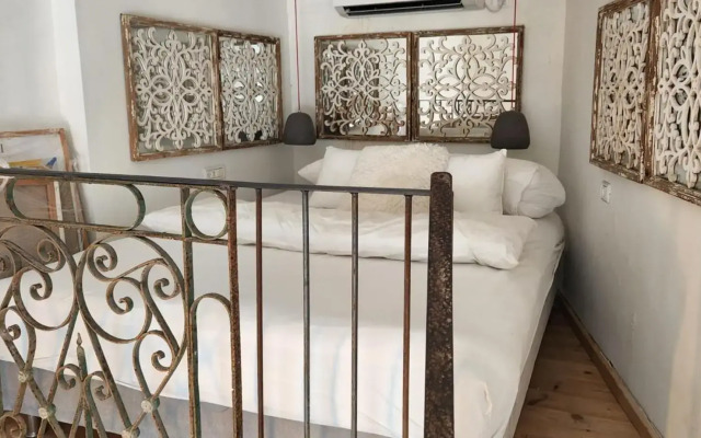 Luxe Jaffa 2 Bedroom Apartment by Sea N' Rent