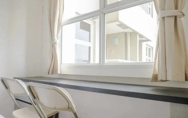 Comfortable 2BR Apartment at Parahyangan Residence